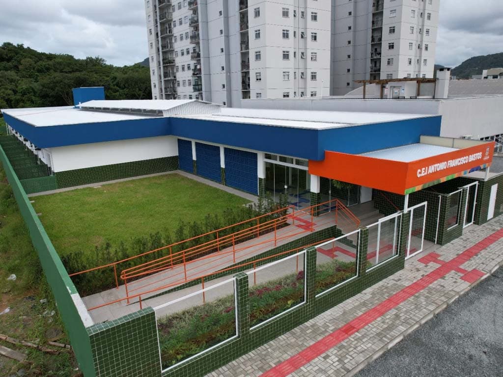 Camboriú inaugura novo Centro de Educação Infantil