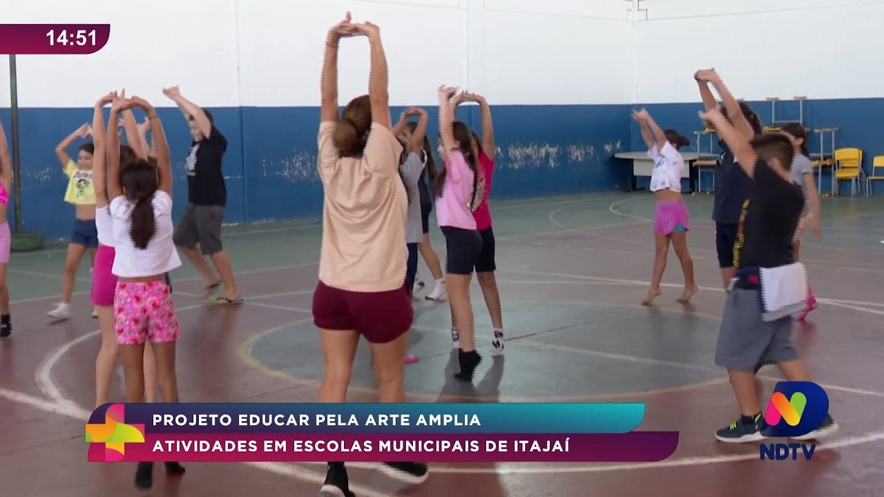 Projeto em Itajaí amplia atividades artísticas nas escolas municipais
