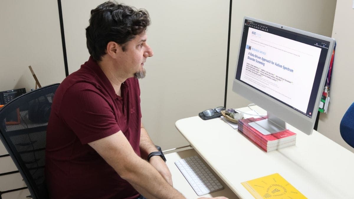 IA desenvolvida em SC identifica possíveis sinais de autismo com 90% de precisão usando histórico de saúde