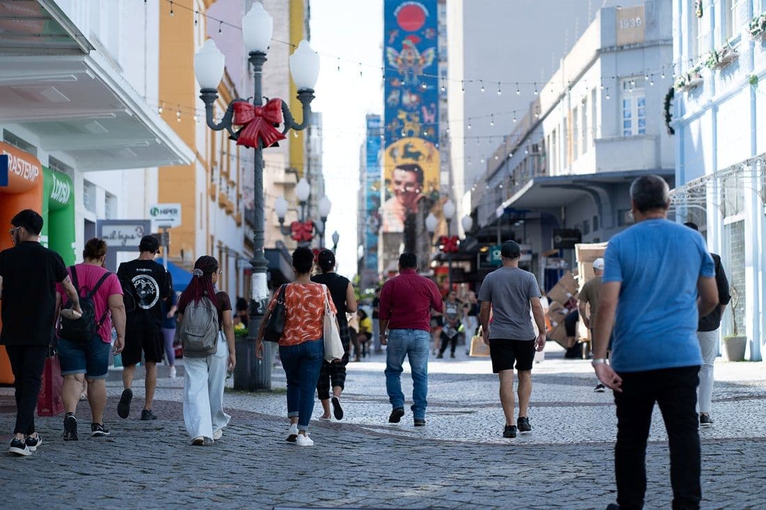 Santa Catarina cresce 4,4% no varejo no primeiro trimestre e supera média nacional