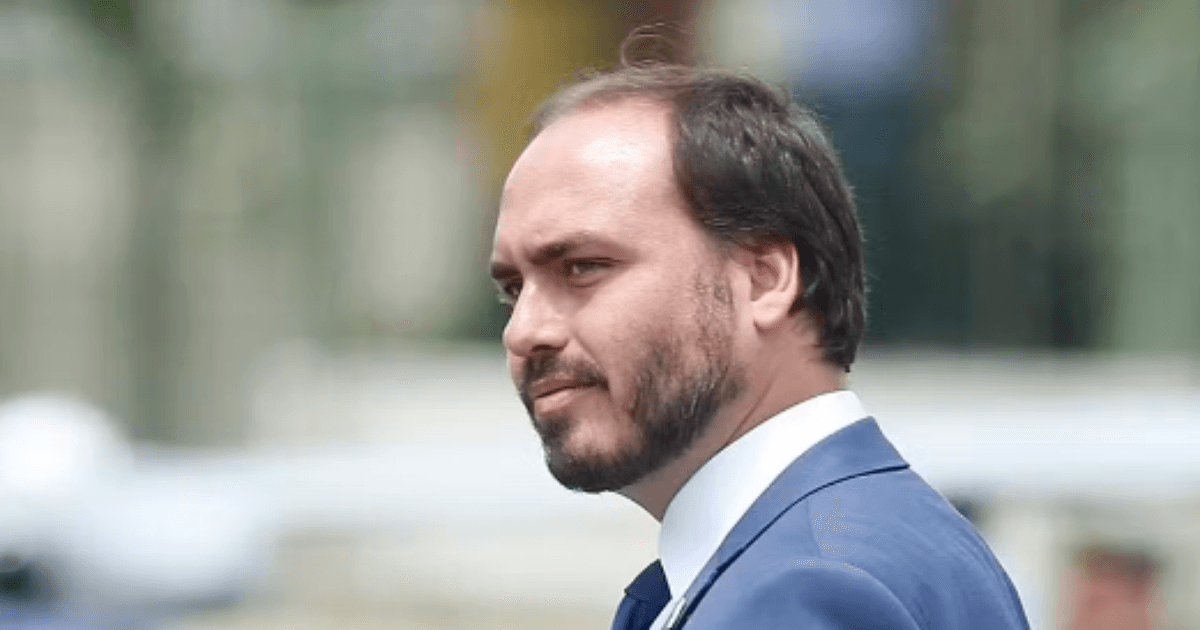 Prefeito de Camboriú critica candidatura de Carlos Bolsonaro por SC