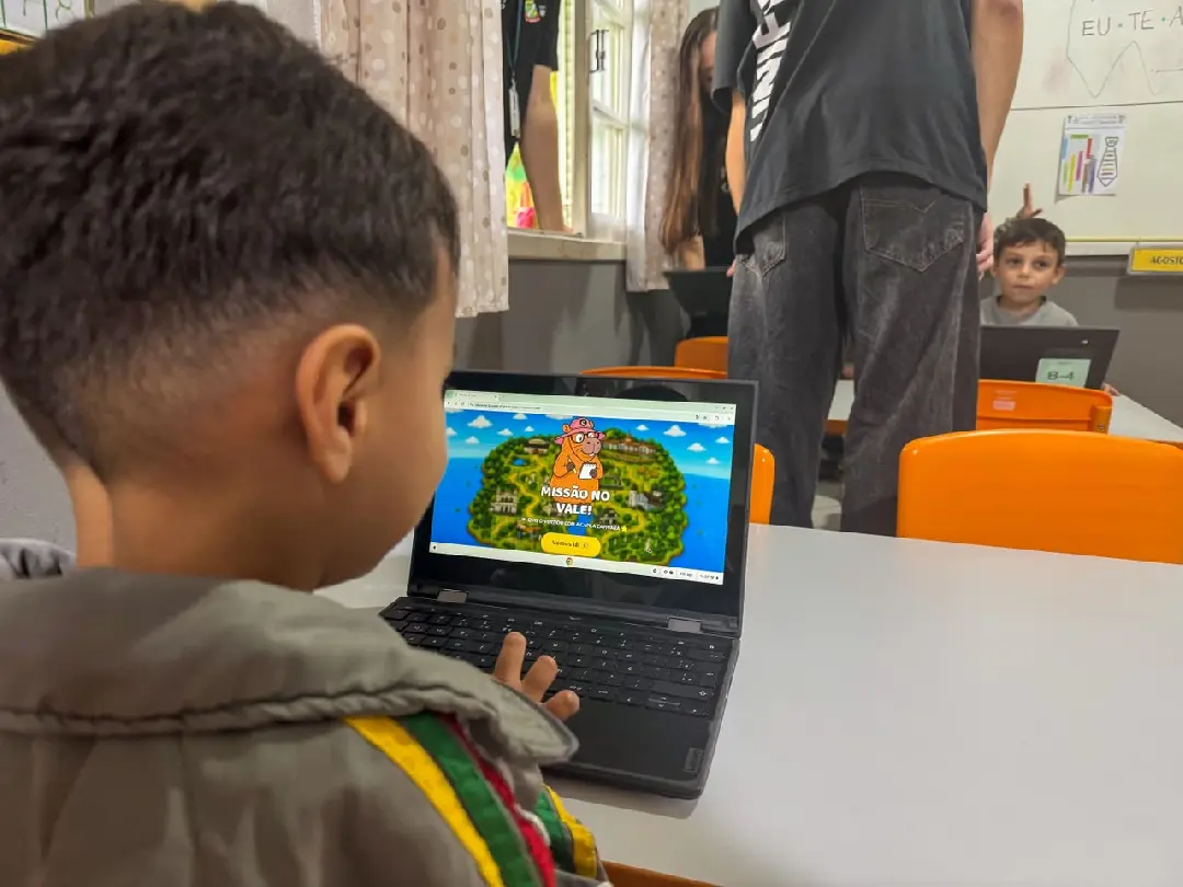 Parceria entre Unifebe e Educação leva jogo às salas de aula - Rádio Cidade
