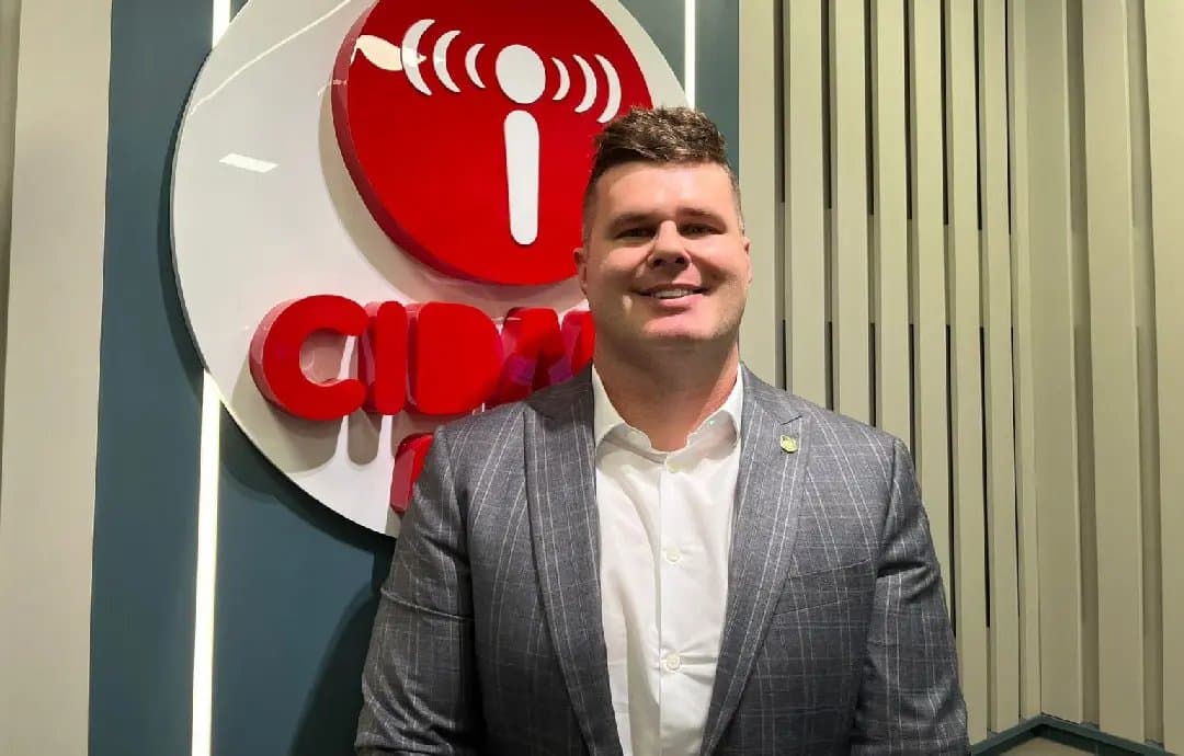 (VÍDEO) Delegado regional explica por que Brusque lidera ranking nacional de segurança - Rádio Cidade