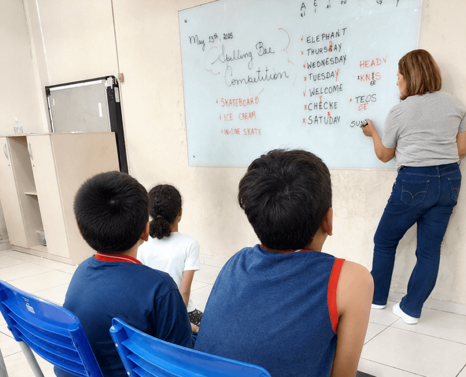 Escola em São José Realiza Competição de Soletração em Inglês para Alunos dos Anos Iniciais