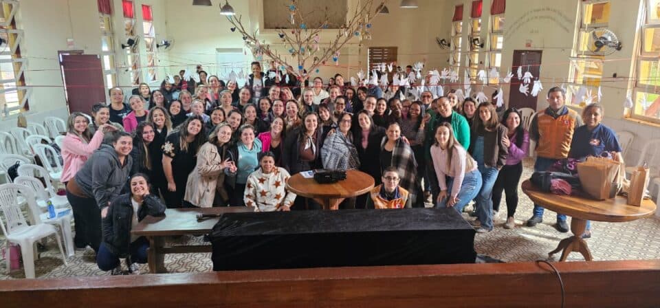 Defesa Civil de São José capacita equipe do Educandário Santa Catarina para atuação em situações de emergência