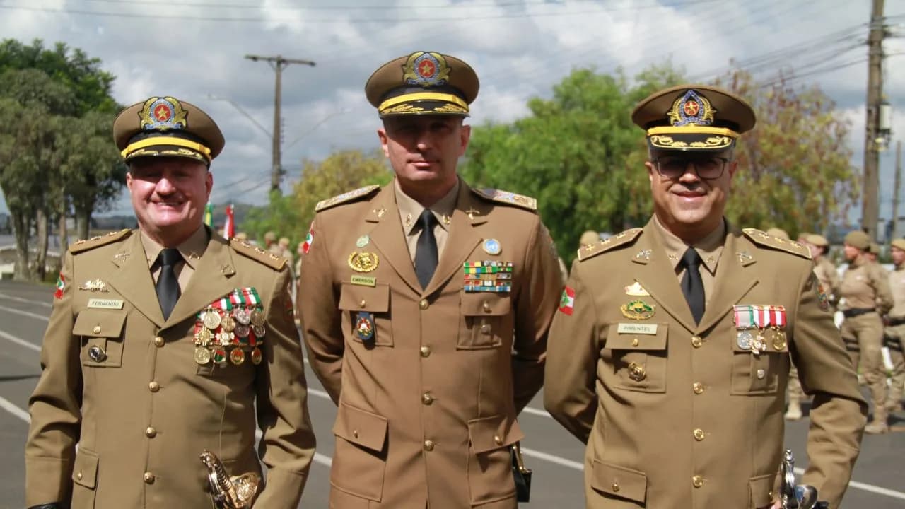 Polícia Militar realiza passagem de comando regional em Lages