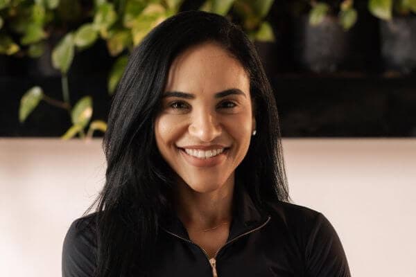 Liderança feminina na saúde: diretora da Mafra, do grupo Viveo, destaca diversidade como motor de performance - Setor Saúde
