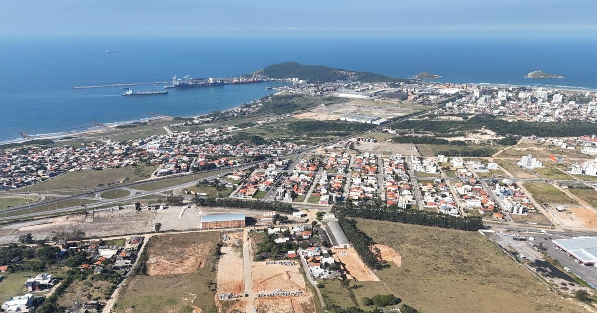 Ex-secretária de Saúde de SC é condenada a devolver R$ 38,4 mil aos cofres municipais