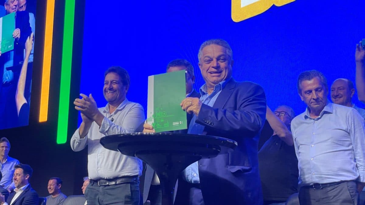 João Rodrigues anuncia renúncia à Prefeitura de Chapecó para disputar o governo de SC