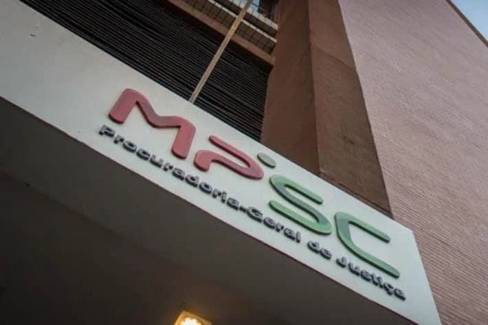 MPSC ajuíza ação contra Tubarão por políticas de bem-estar animal