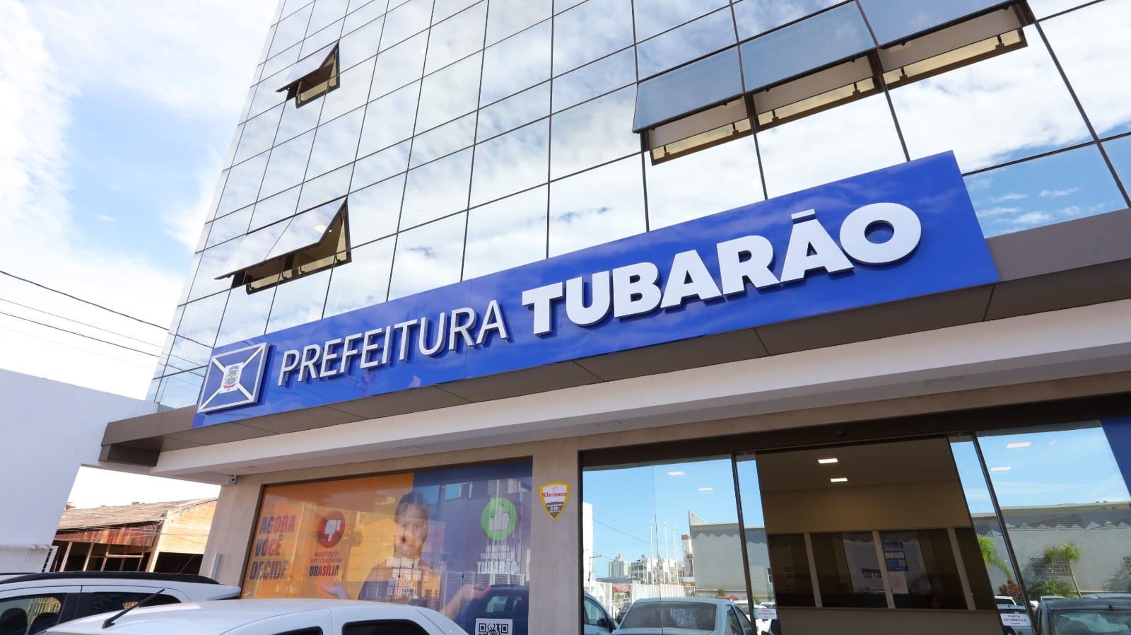Tubarão injeta R$ 8,3 milhões na economia com primeira parcela do 13º salário para servidores