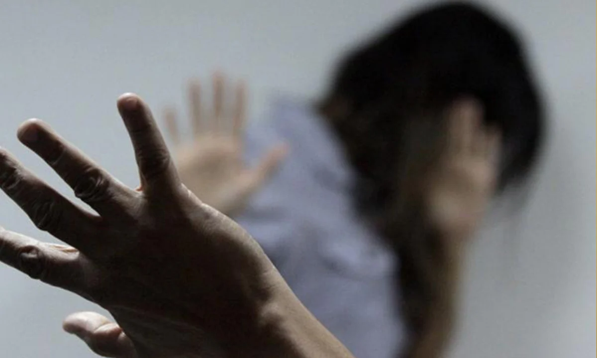 Casos de feminicídio em Santa Catarina disparam em relação a 2025