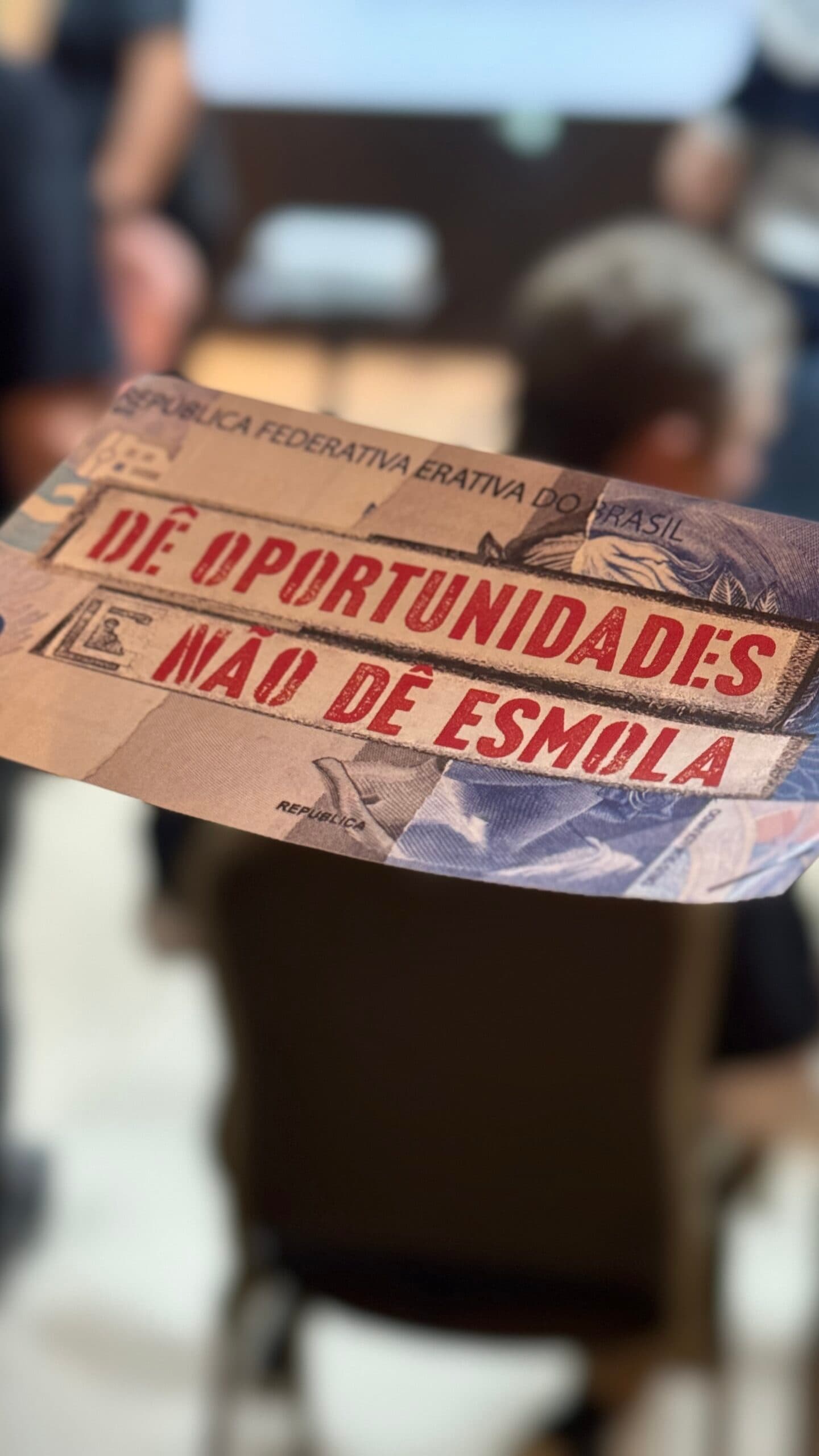 Coluna do Gadotti: dia sem esmola na capital; o ministro do STF e a OAB/SC; Conexa e outros destaques