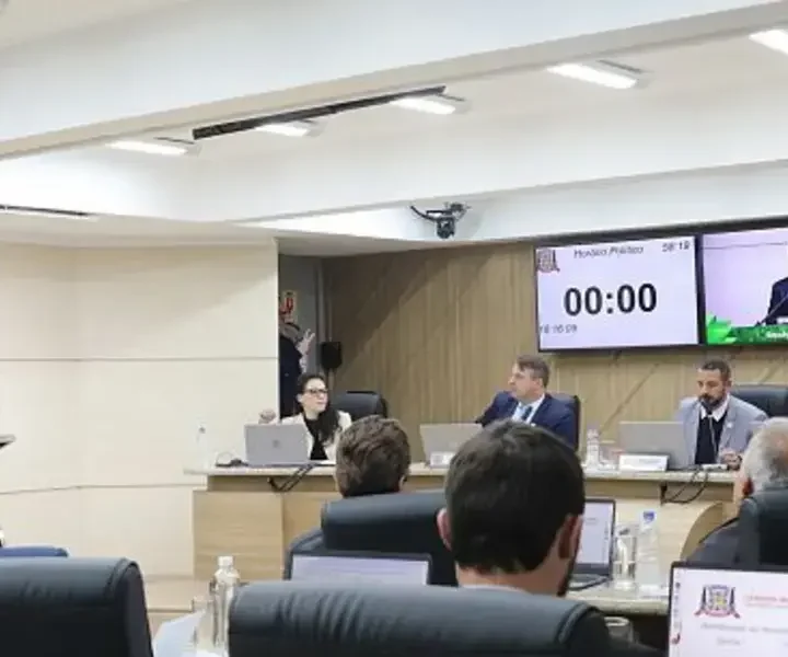 Câmara de Criciúma debate infraestrutura e saúde em sessão - Visor Notícias