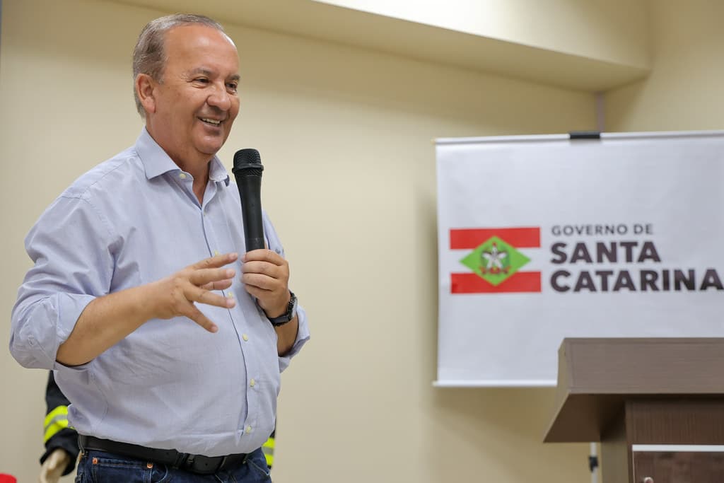 Com 50% das urnas apuradas, Jorginho Mello supera 65% dos votos em Joinville