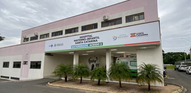 Pagamento é assegurado e greve no Hospital Santa Catarina é suspensa - 4oito