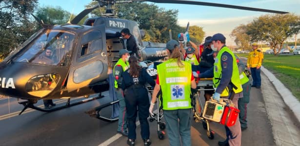 Policial fica em estado grave após ser atingido por moto durante fiscalização em SC - 4oito