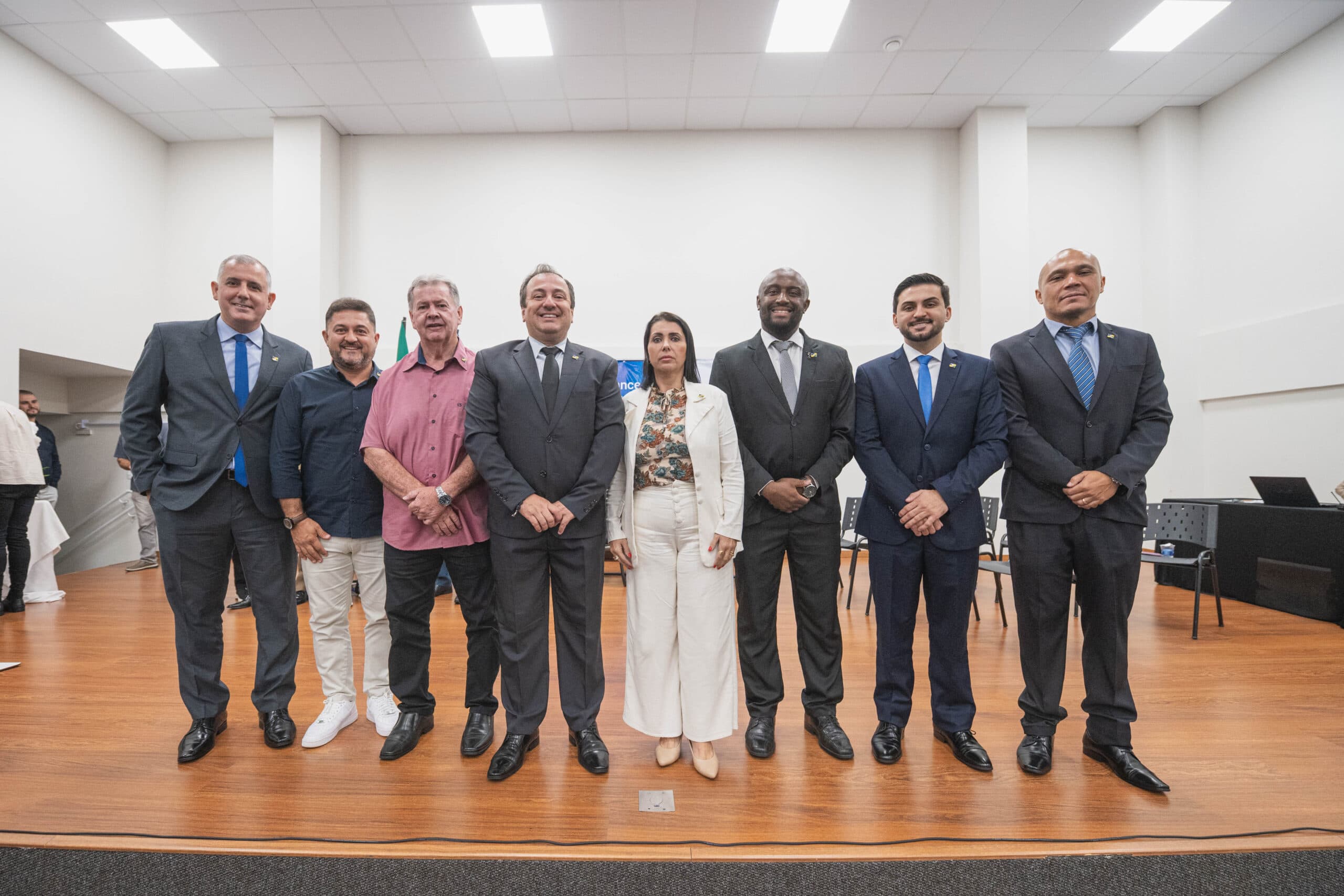 Novos secretários municipais tomam posse em Biguaçu - Prefeitura de Biguaçu