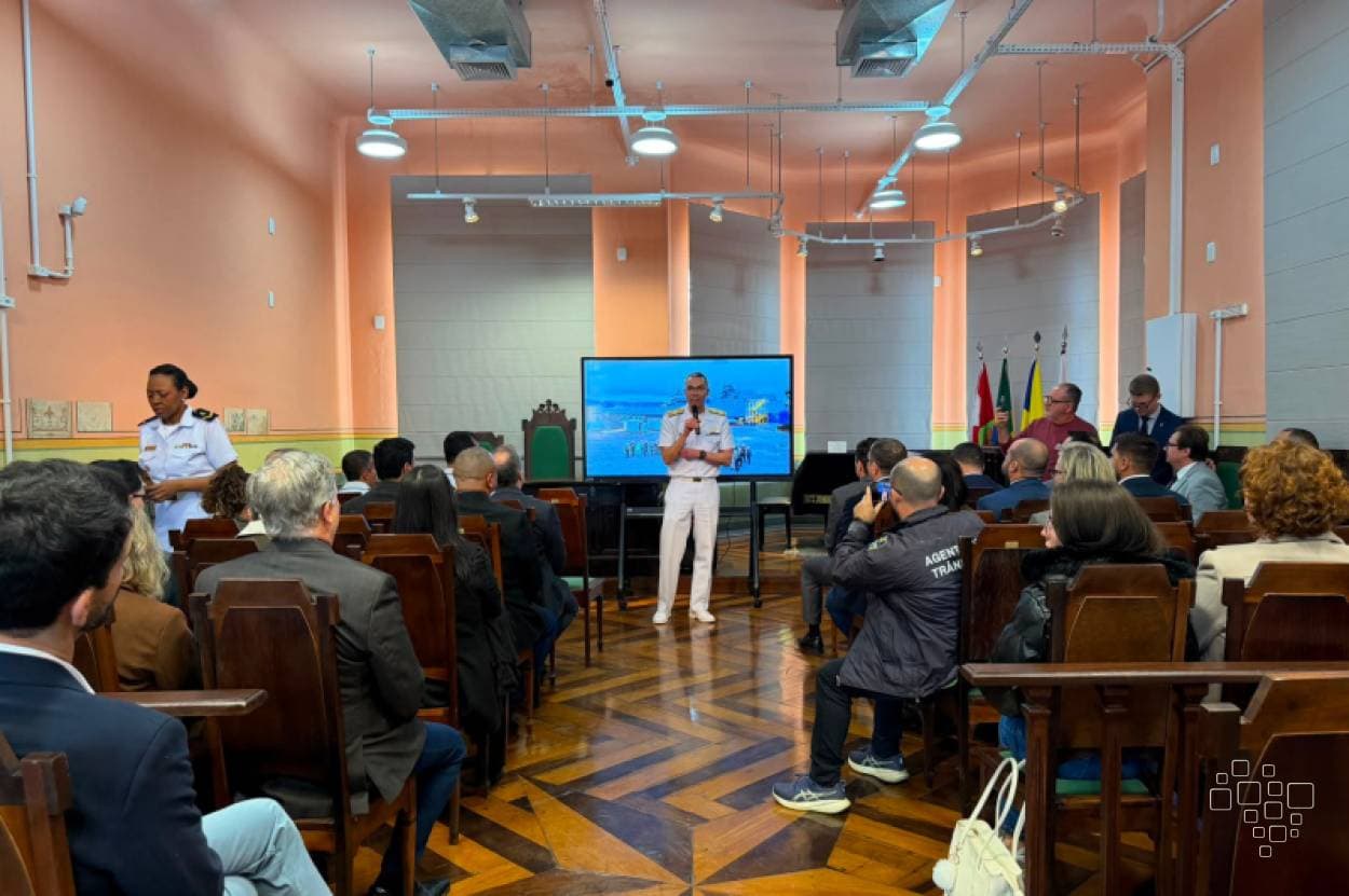 Itajaí entra no centro do debate sobre Economia Azul e poder naval
