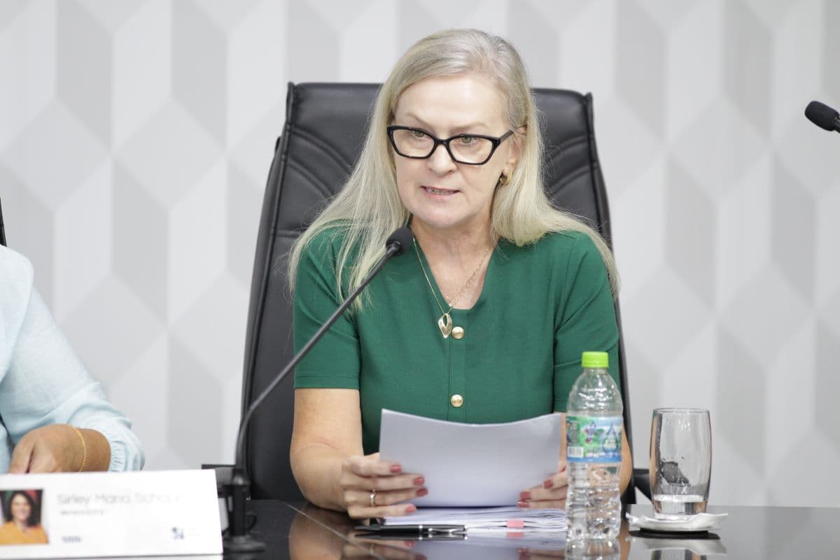 Vereadores de Jaraguá do Sul convocam secretária de Educação para explicar metas não cumpridas