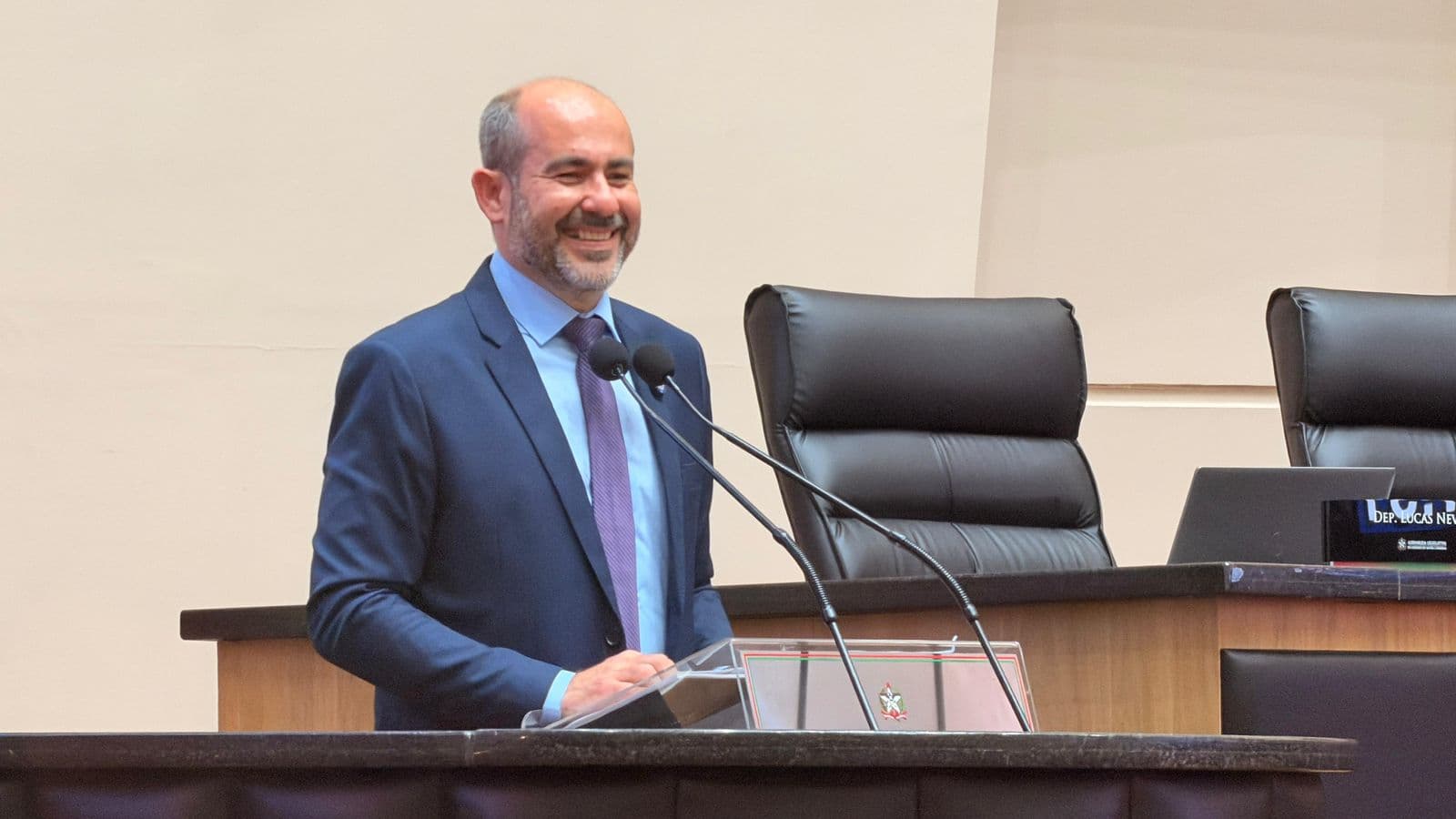 Joinville amplia representatividade na Alesc com a posse de mais um deputado