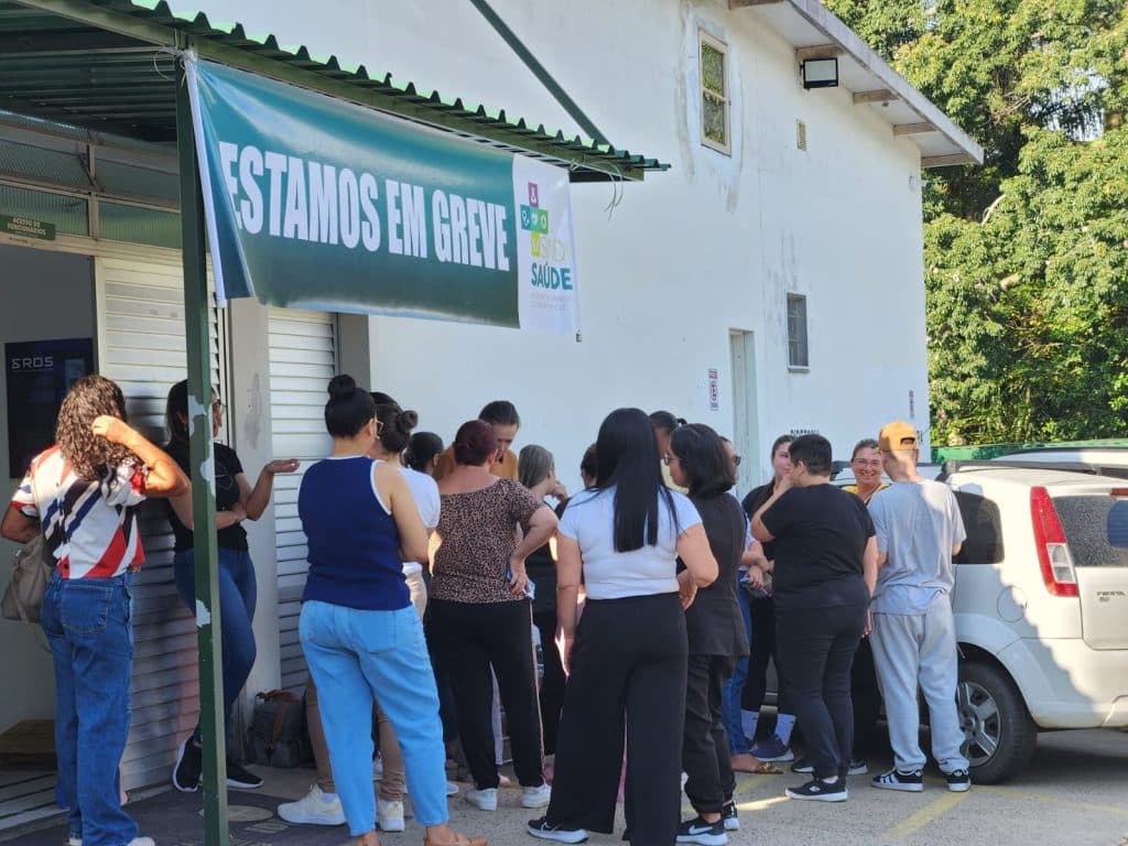 Trabalhadores decidem manter greve no Hospital Materno-Infantil Santa Catarina, em Criciúma