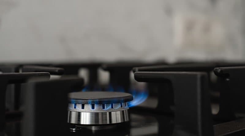 Pesquisa do gás de cozinha em Tubarão aponta variação de até R$ 35