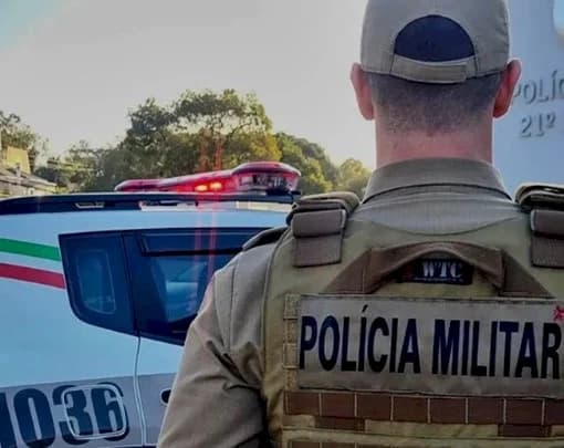 PM apreende 11,5 quilos de maconha e prende dois homens em Tubarão