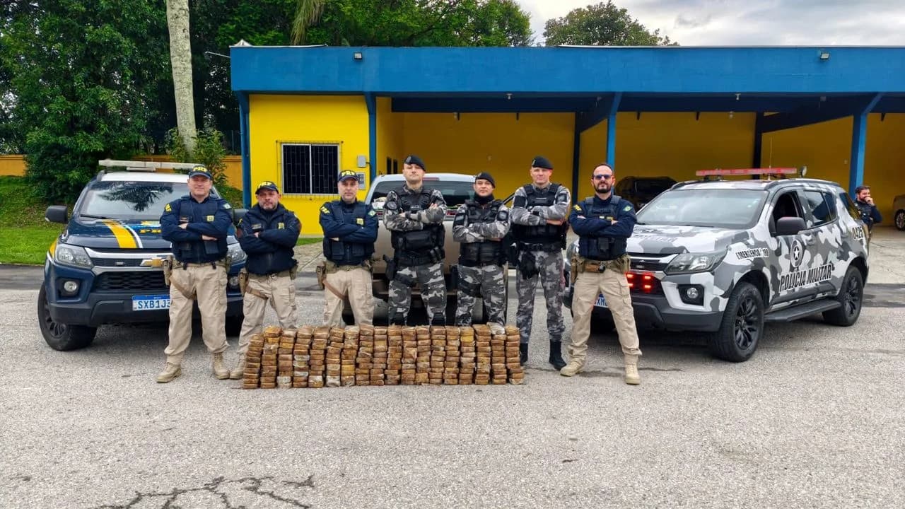Polícia apreende 190 quilos de pasta base de cocaína em Biguaçu, SC